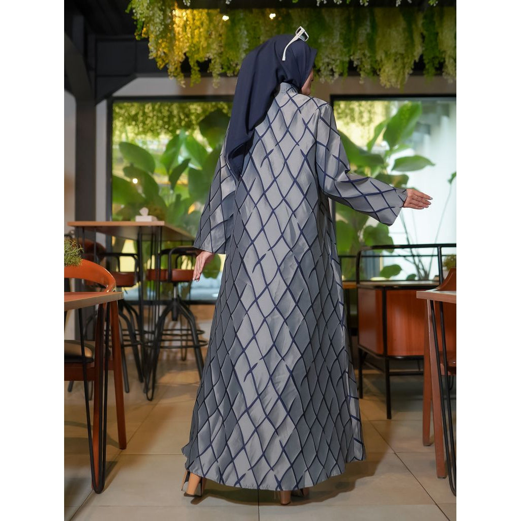 Abaya kerajaan, untuk acara dan hari libur Royal jalabiya, for occasions and holidays Dari Lelas Store